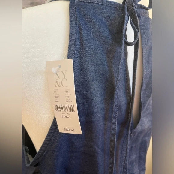 Women’s NWT New York & Company Denim Dress - Picture 4 of 7